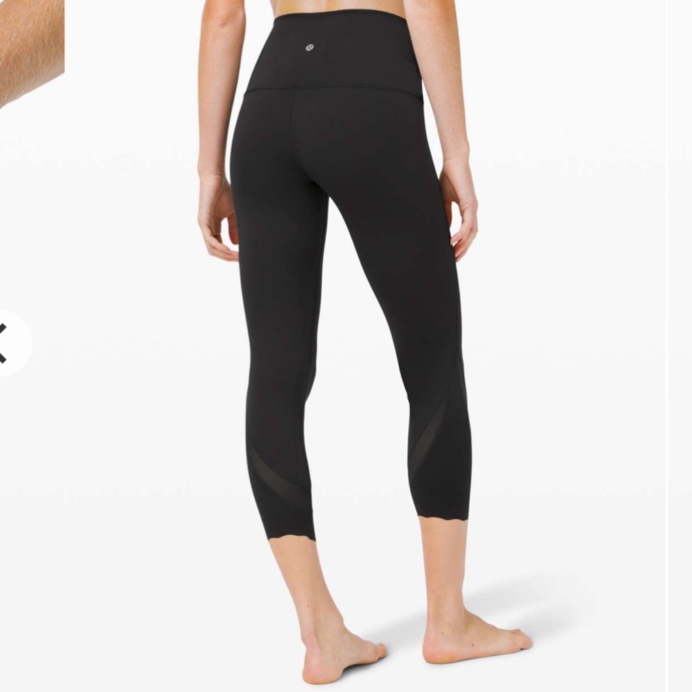 Lululemon Wunder Under Crop High Rise Roll Down Scallop Luxstream 4